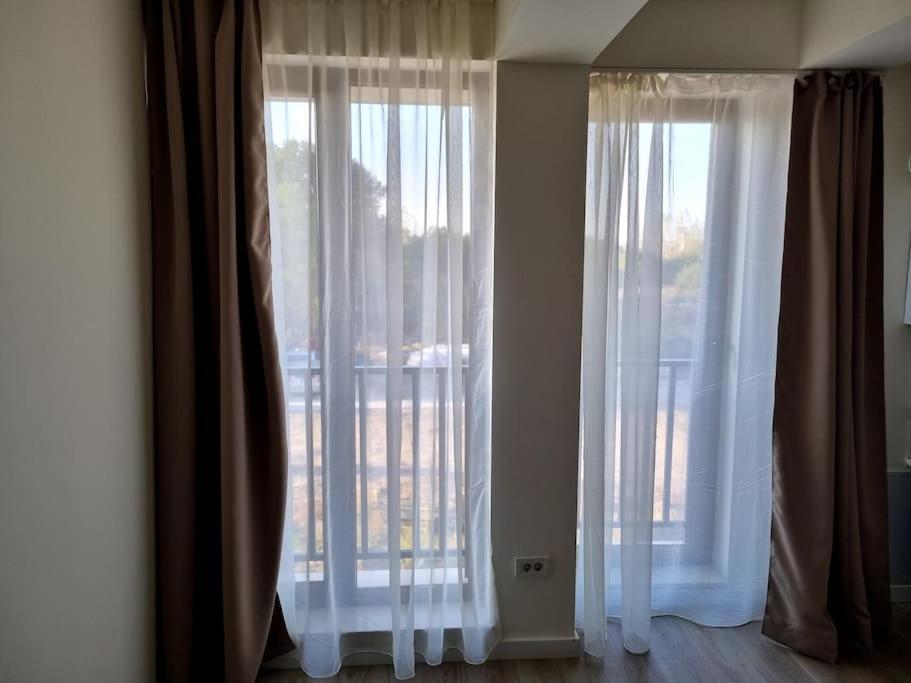 Apartament Cwa 1 Aeroport Отопени Экстерьер фото